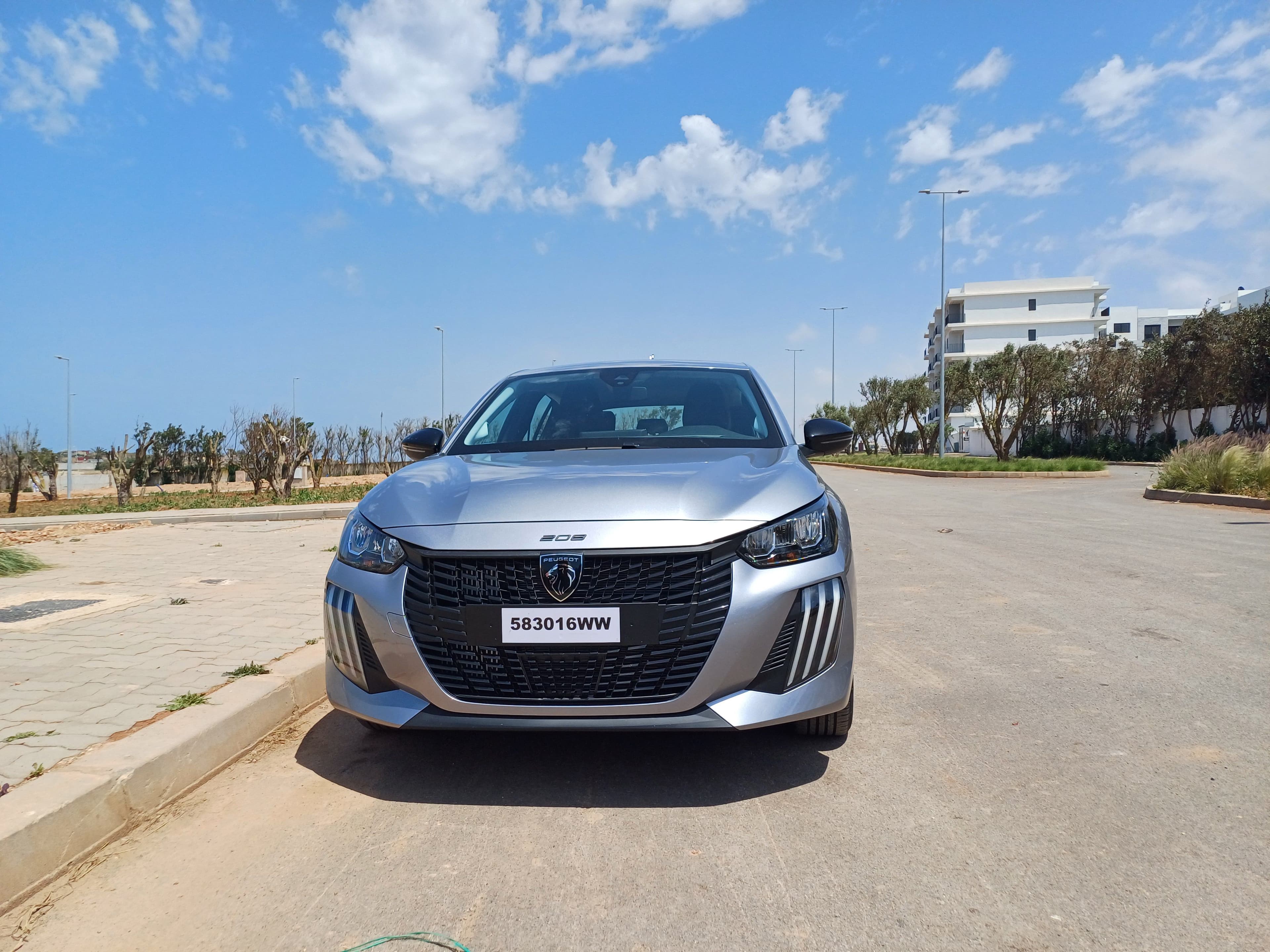 listing card gallery