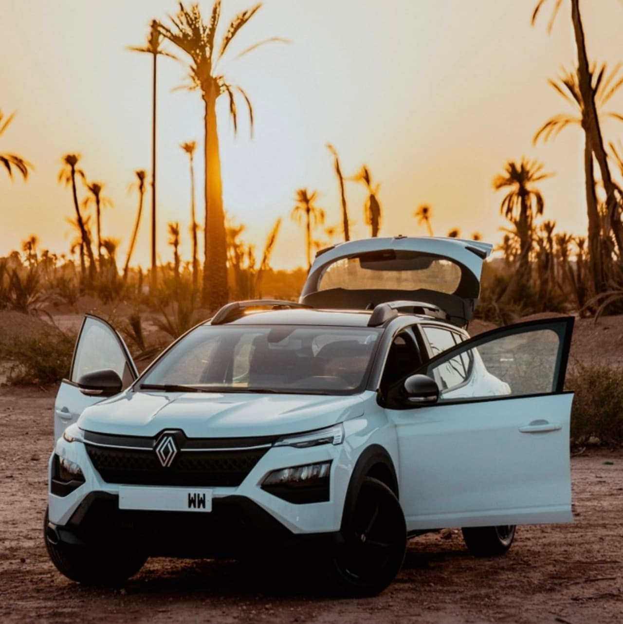 listing card gallery