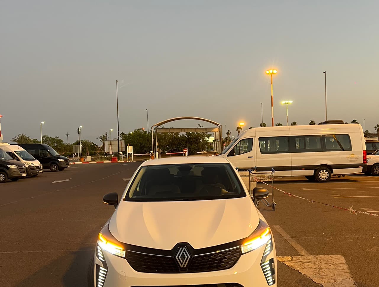 listing card gallery