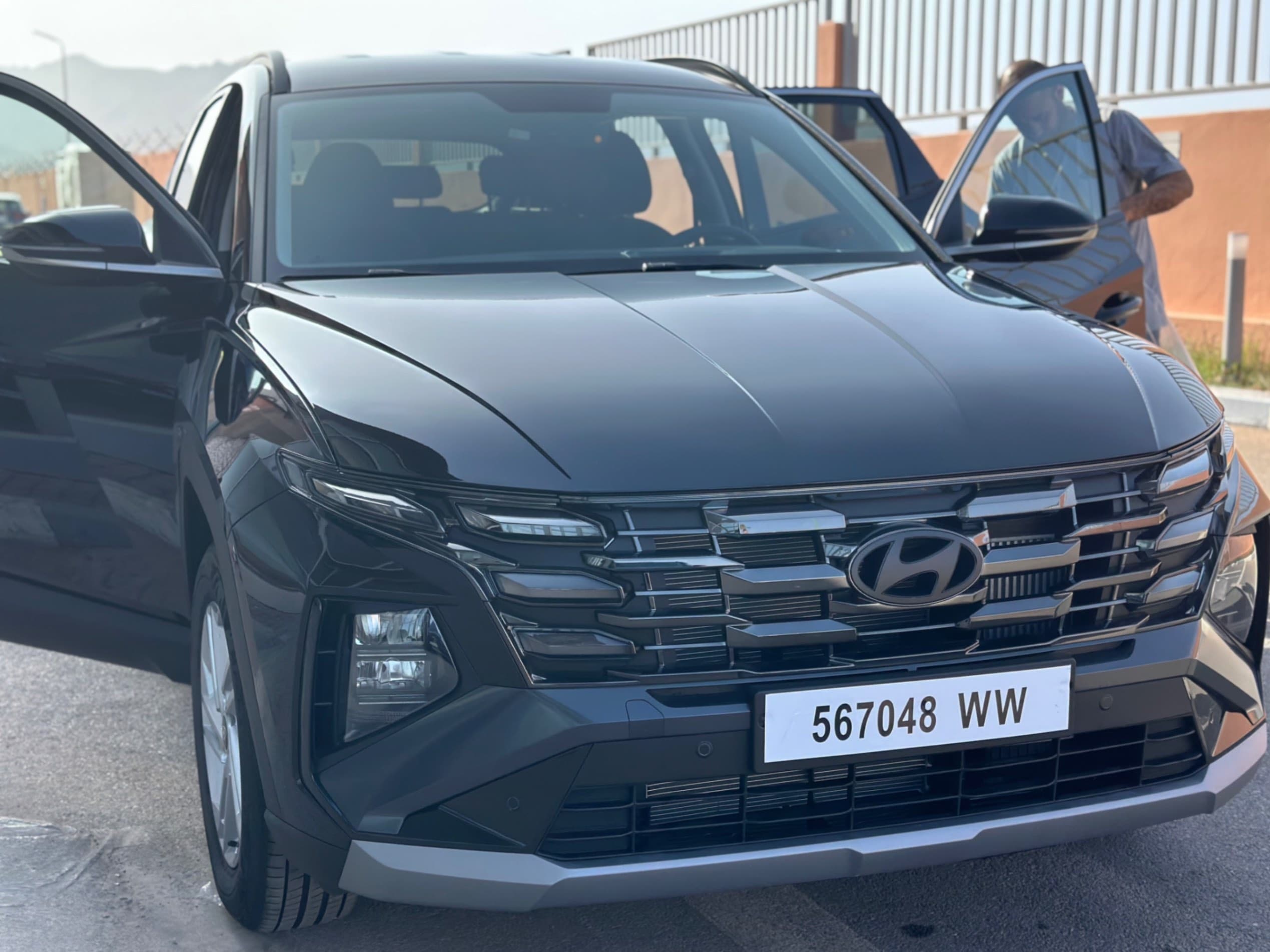 listing card gallery