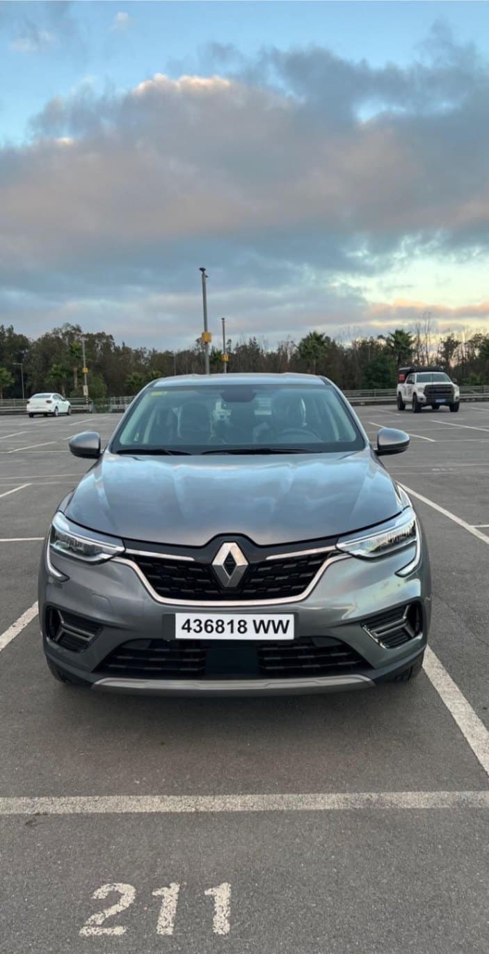 listing card gallery