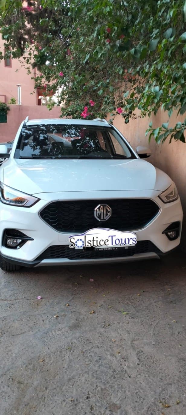 listing card gallery