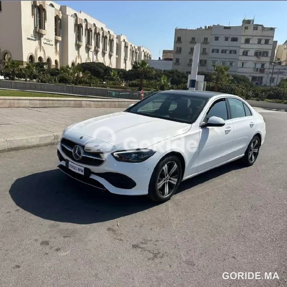 Mercedes C-Class 2024 2