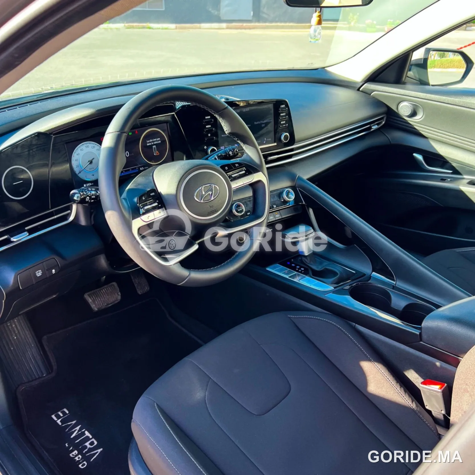 Hyundai Elantra 2024 2