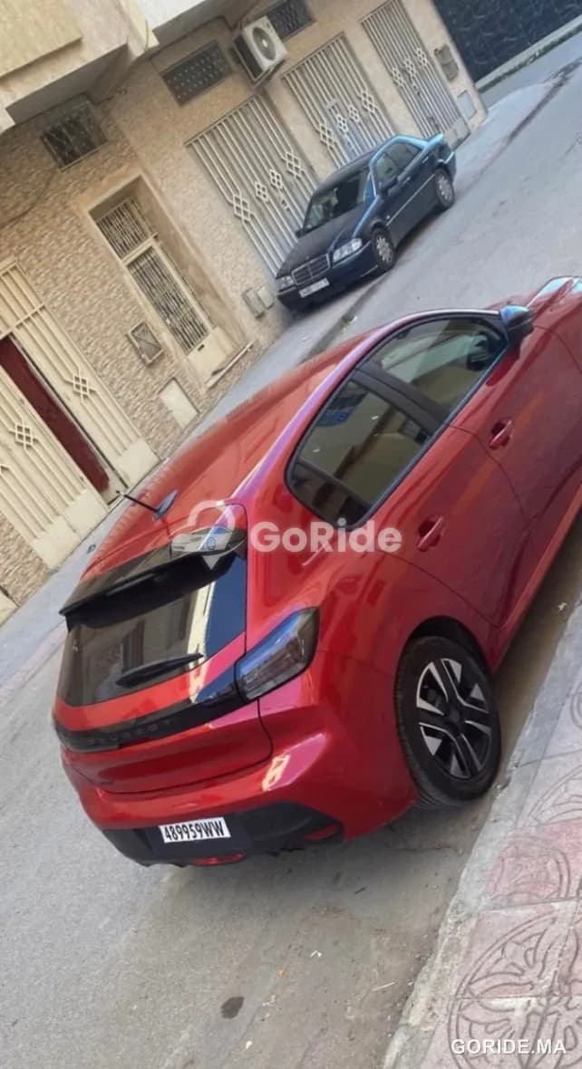 Peugeot 208 2025 8