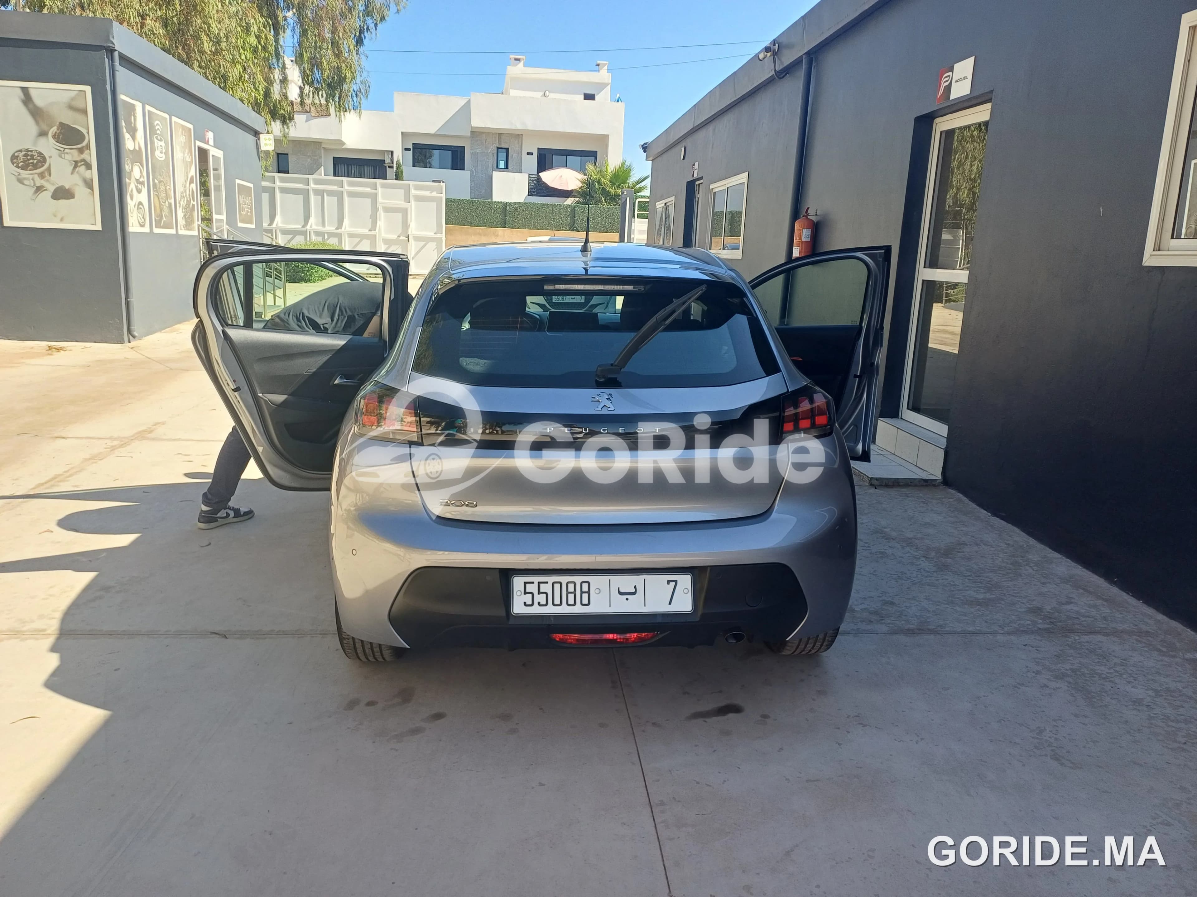 Peugeot 208 2023 2