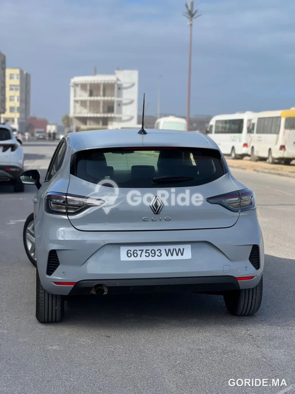 Renault Clio 5 2024 - Location voiture Essaouira
