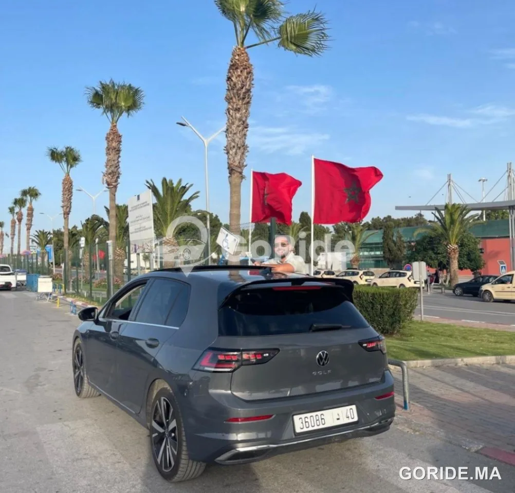 Volkswagen Golf 2025 3