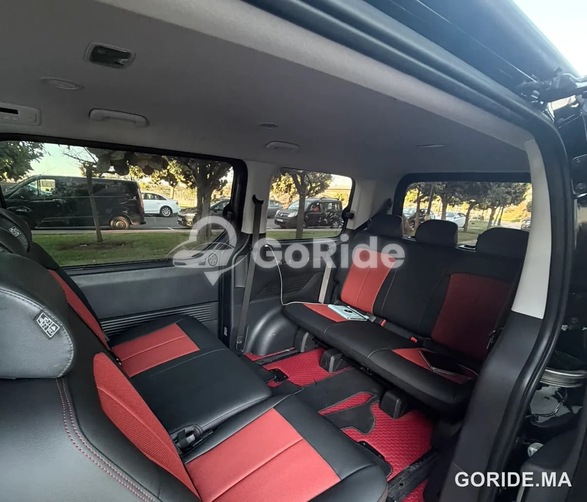 Hyundai Staria 2025 5