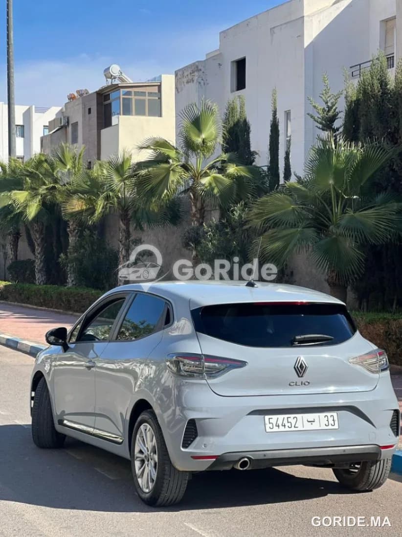Renault Clio 5 2024 - Location voiture Agadir