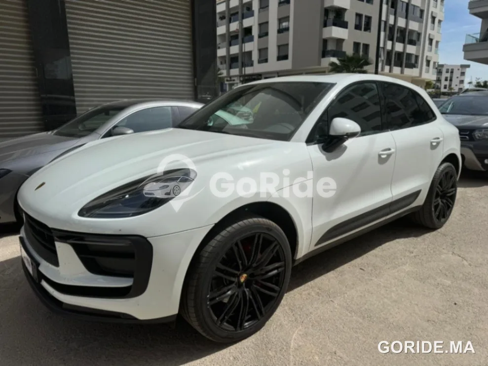 Porsche Macan 2024 3